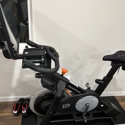 NordicTrack S22i Stationary Indoor Exercise Bike  