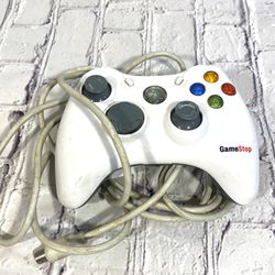 wired Xbox 360 controller