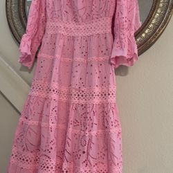 Women’s Dress 