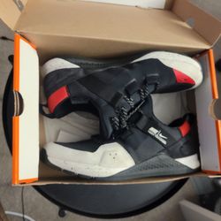 Mens Size 12 Nike Trainers