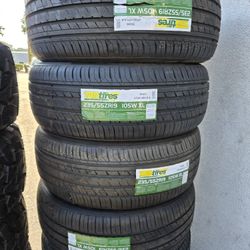235/55R19