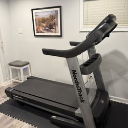 NordicTrack Treadmill — Commercial 2450 