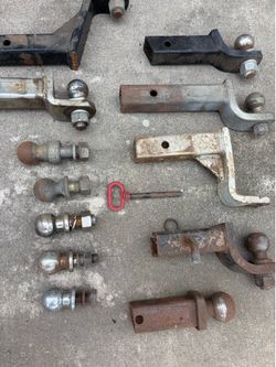 Trailer hitch receivers with different sized ball