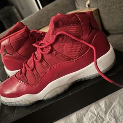 Air Jordan Retro BG