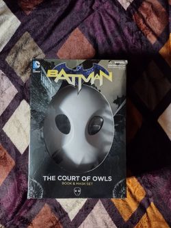 Batman Court Of The Owls Book And Mask Set