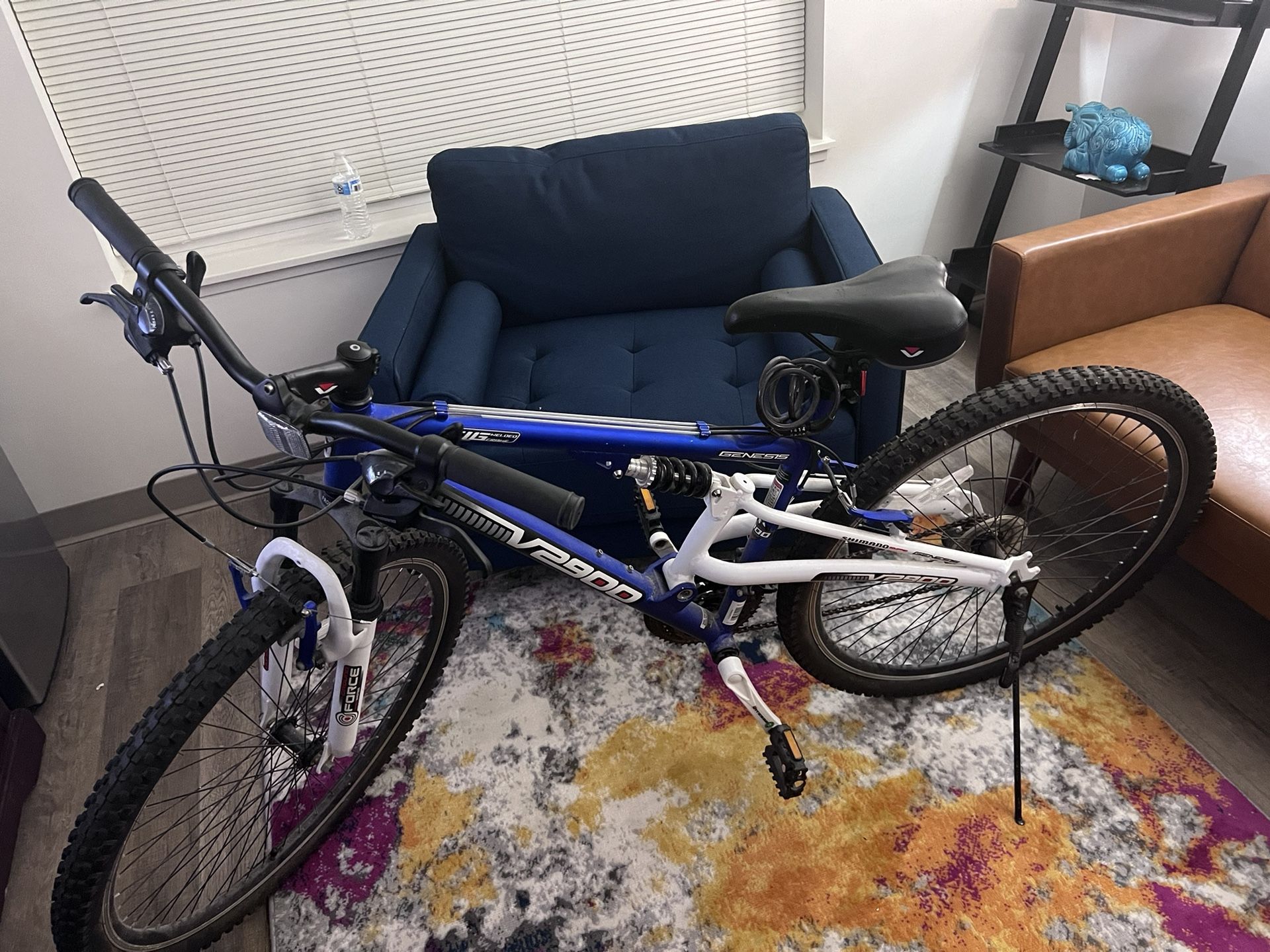 Genesis v2900 price sale