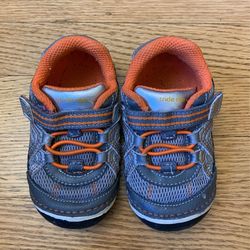 Stride Rite - Size 6W Baby