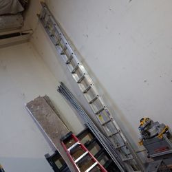 32 Foot  Ladder 