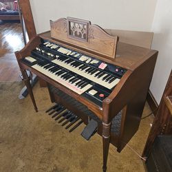 Organ For Free To Who Ever Will Pick Up