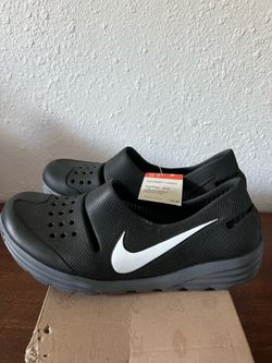 Women’s Nike solar soft sandals