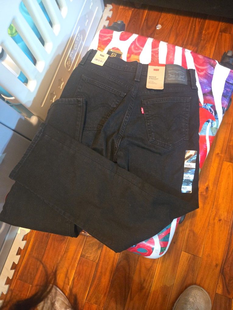 NWT Womens Levi's Wedgie Straight