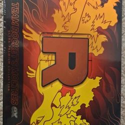 Gamestop Exclusive Moltres Destined Rivals Ultra Premium Collection