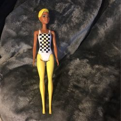 Barbie Color Reveal Monochrome 