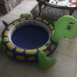Inflatable Kid’s Pool