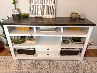 Farmhouse furniture