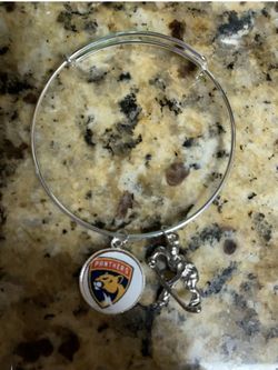 Florida Panthers hockey charm bracelet