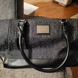 Calvin Klein Womens Logo Jacquard City Shopper Tote Shoulder Bag (Black)

Style no. (contact info removed)