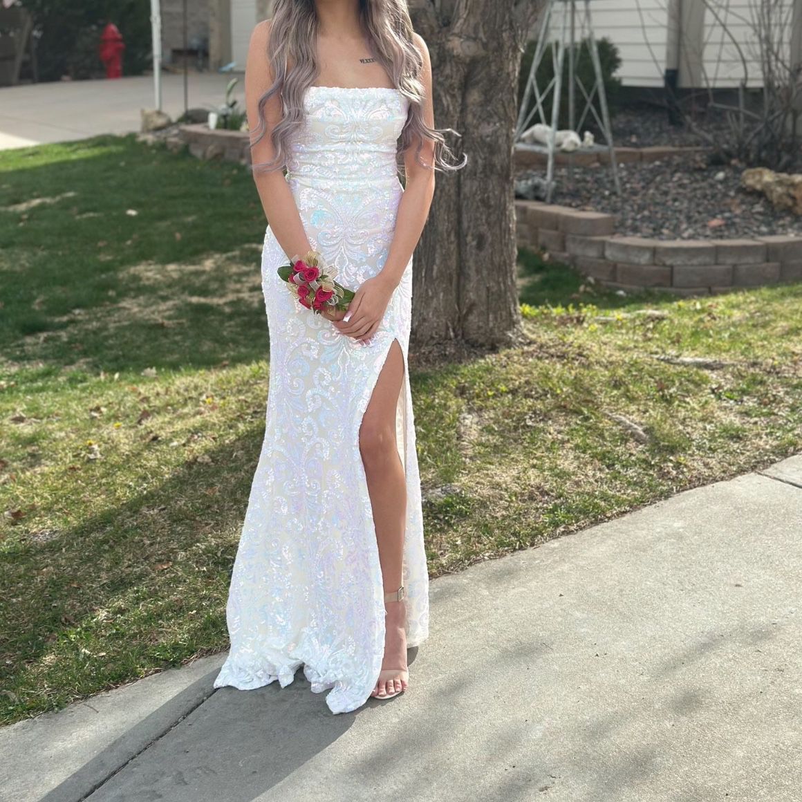 Windsor white prom dress