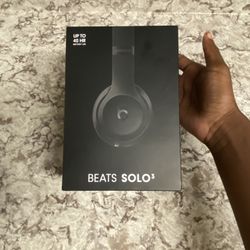 Beats Solo3 Bluetooth Wireless 