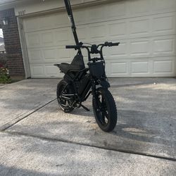 Modded Black E-bike