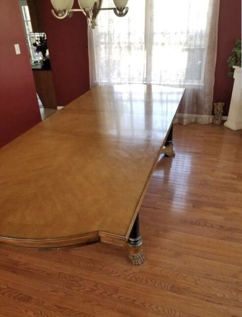 Large Elegant Wooden Dining Table w/Clawed Feet