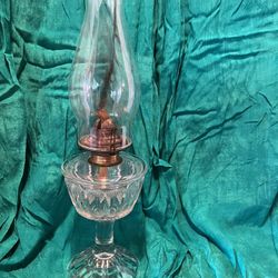 Antique Rayed Bar Oil Lamp: 1880s Farmhouse Decor, 15.5” Tall-$75 CASH