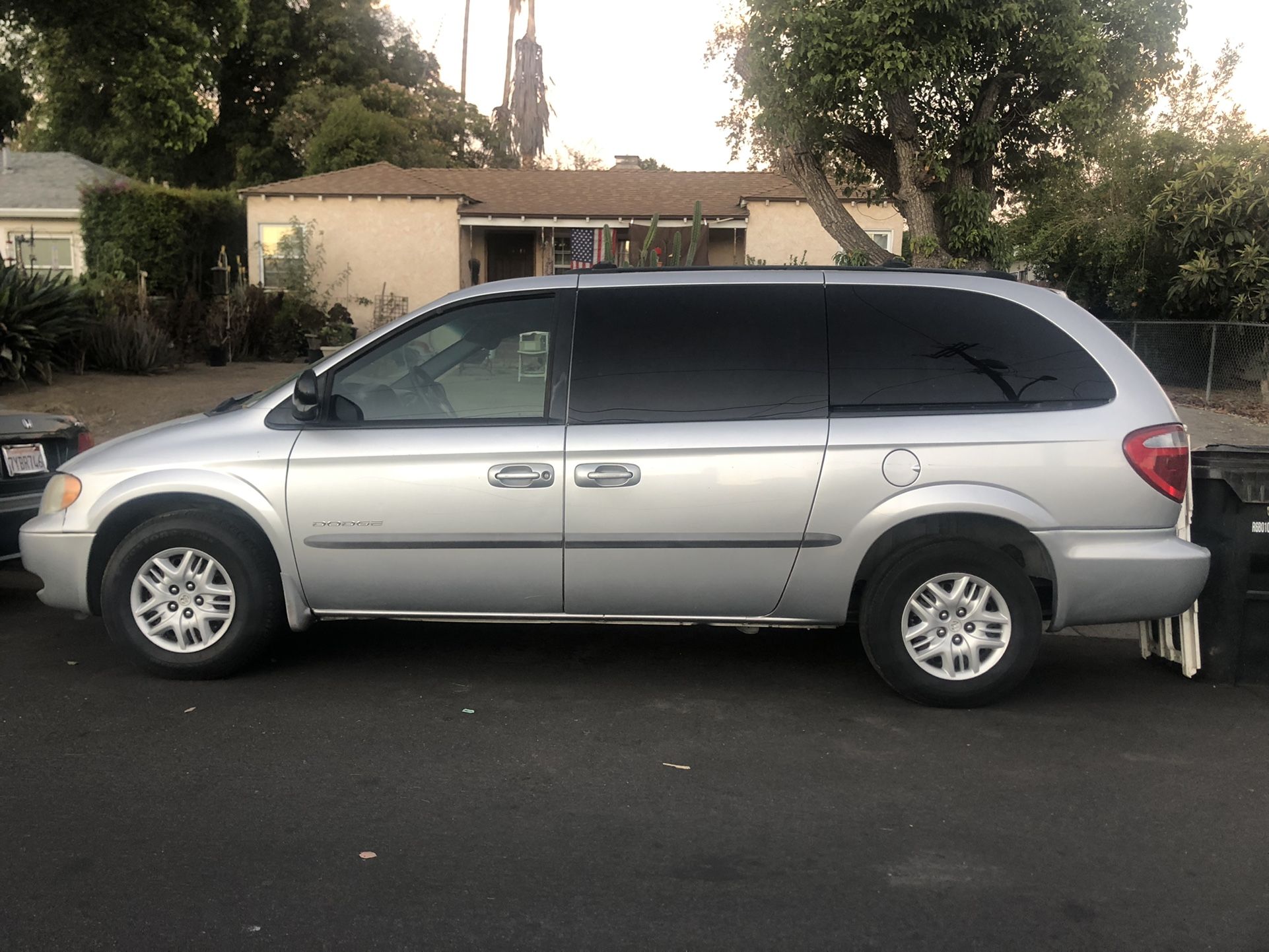 2001 Dodge Grand Caravan