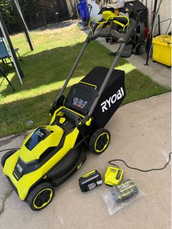 40V HP Brushless 21 in. Cordless Battery Walk Behind Self-Propelled Lawn Mower with (2) 6.0 Batteries and Charger