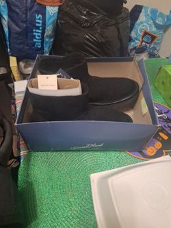 Universal Threads Black Boots New 