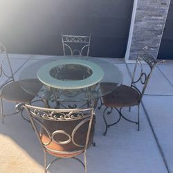 Iron Rod Glass Table And Chairs 
