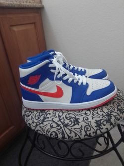 Jordan 1 size 10,,no box