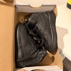 Nike Air Force Mid Top unisex New 4C