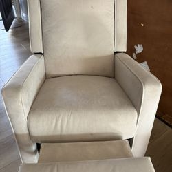 Recliner Nursery Chair