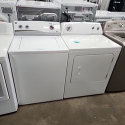 Kenmore And Whirlpool Washer And Dryer Set 
