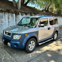 2005 Honda Element