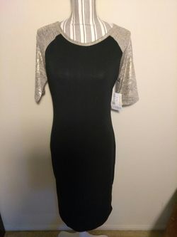 Lularoe elegant baseball tee Julia Medium