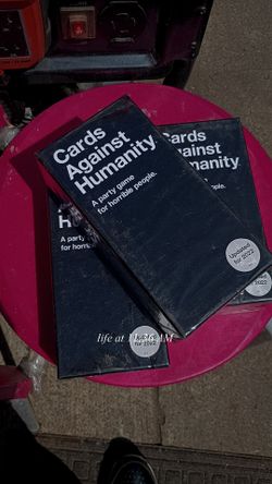 🔥 BRAND NEW SEALED – Cards Against Humanity Party Game 🔥