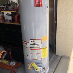 40 Gal Water Heater