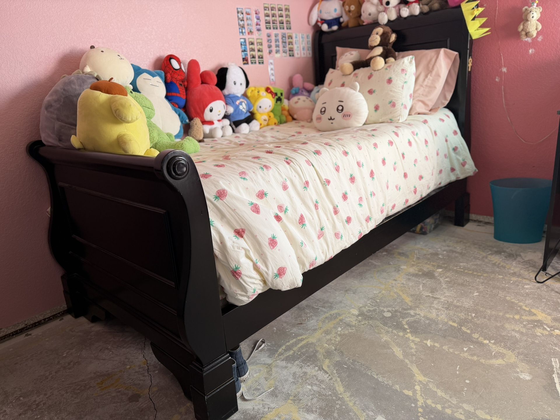 Twin Bed With Box Spring  (no Mattress)