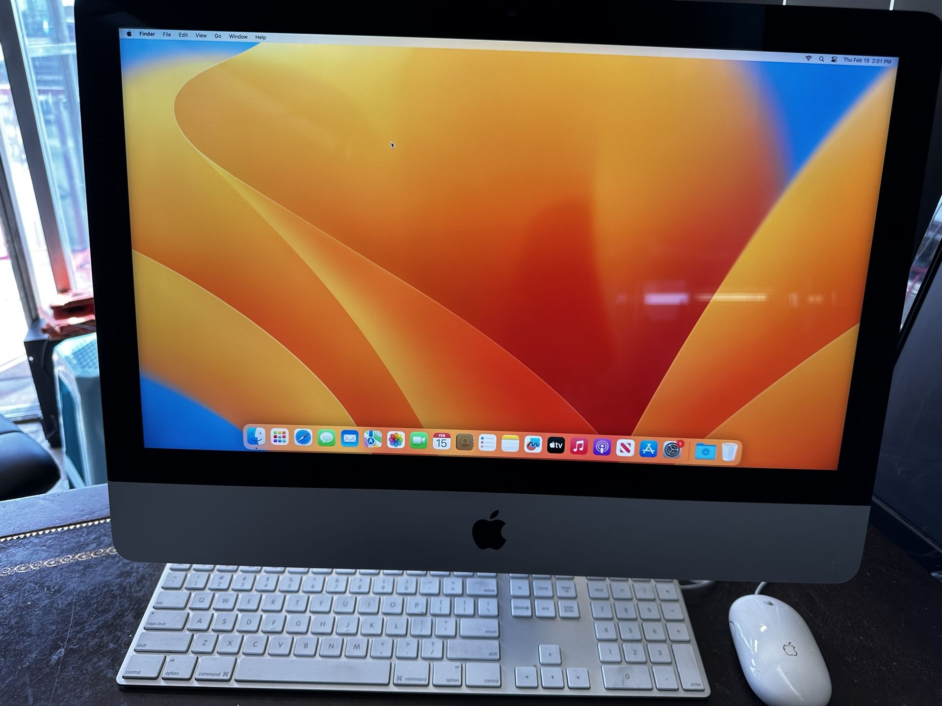 Apple iMac 21.5 inches - MacOS Ventura