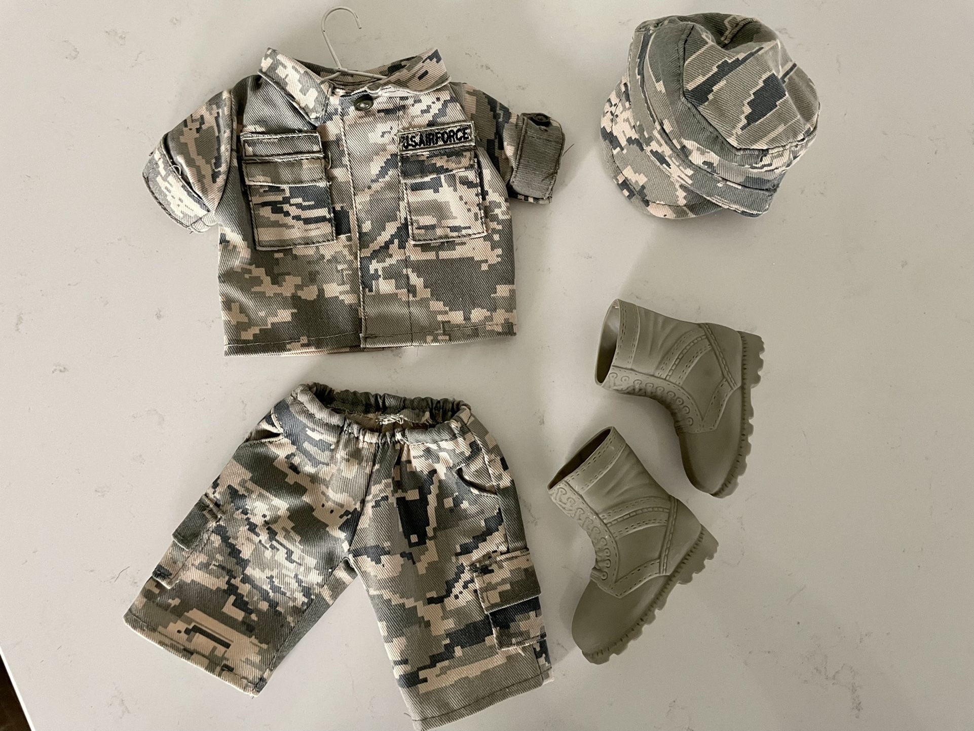 Lot Of Mini Old School BDUs Air Force Uniform