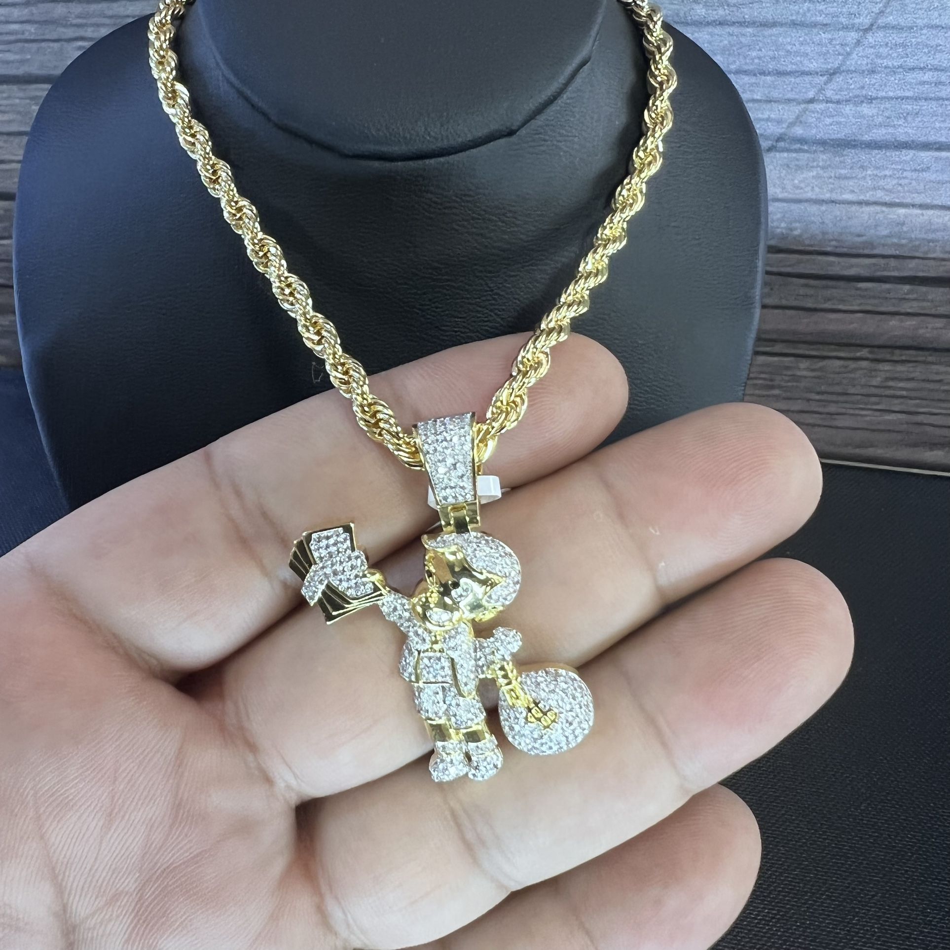 🔥CZ Micro Pave Richie Rich Pendant with Rope Chain🔥