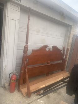 Wooden Headboard And Footboard w/ Railing