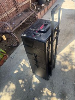 Nails cart and accessories