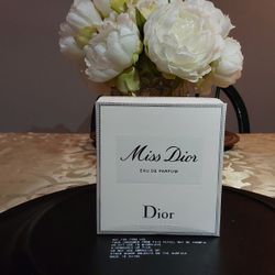 Miss Doir