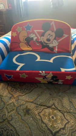 Toddler sofa/bed