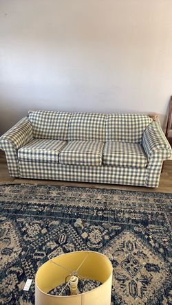 Futon Couch / Sleeper Sofa – Converts to Bed