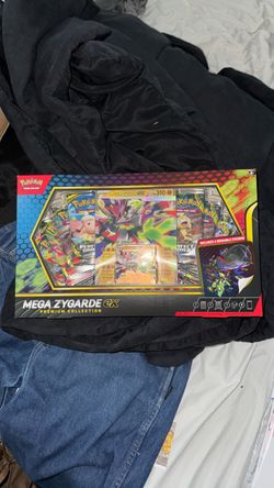 Pokémon Mega Zygarde EX Premium Collection Box