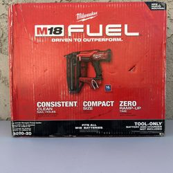 Milwaukee M18 Fuel 18v Brushless Cordless 16-gauge Straight Finish Nailer