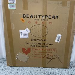 Beauty Peak Round Mirror 